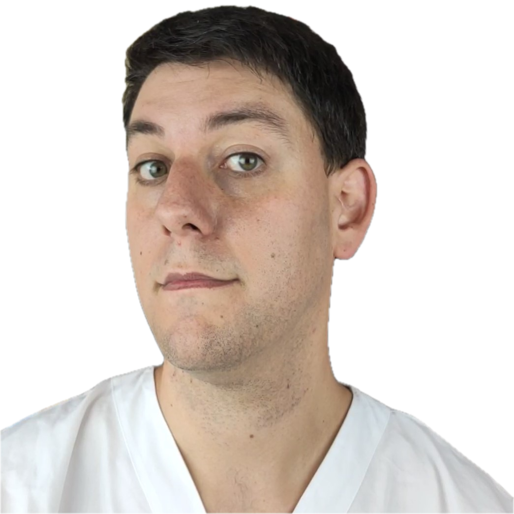 Portrait of Dr. Valerio Guiggi, Italian veterinarian specialised in pet nutrition and phytotherapy